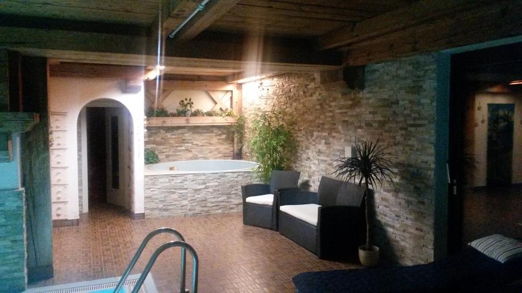 Hotel Alpenblick フェルダーズ エクステリア 写真