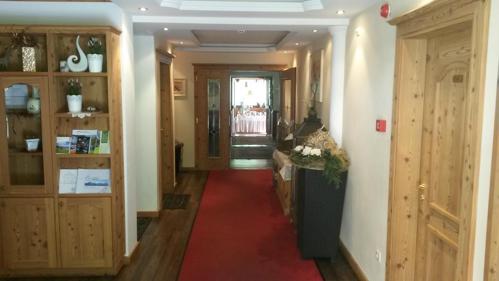Hotel Alpenblick フェルダーズ エクステリア 写真