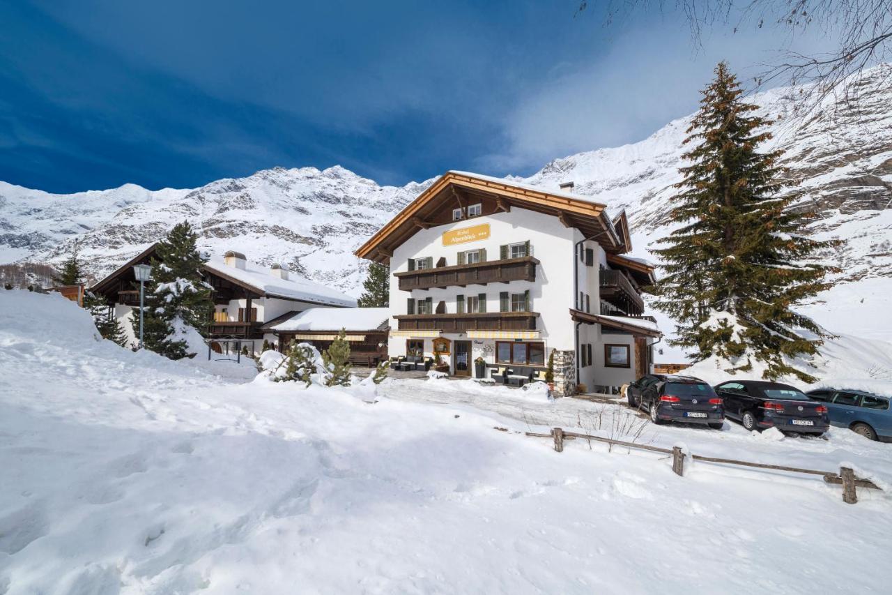 Hotel Alpenblick フェルダーズ エクステリア 写真